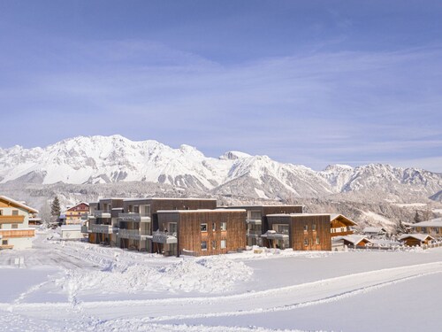 Apartment With Roof Terrace