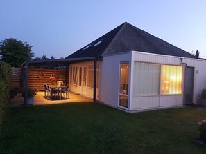Exterior - Cozy House in Breskens Near Scenic Beaches (Breskens)
