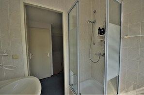 House | Bathroom