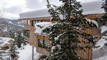 Chalet | Exterior
