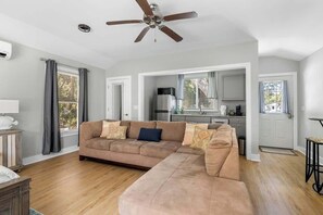 TV, fireplace, offices