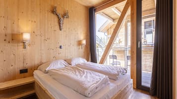 Chalet | 4 bedrooms, individually furnished