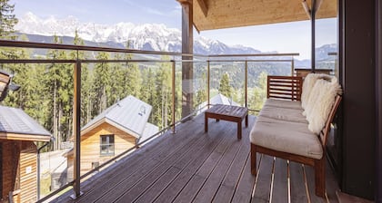 Cozy Chalet in Schladming With a Parking lot