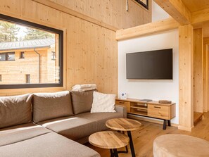 Chalet | Living area