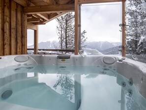 Chalet | Property amenity