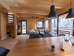 Dining - Luxurious Chalet With Outdoor Whirlpool (Stadl-Predlitz)