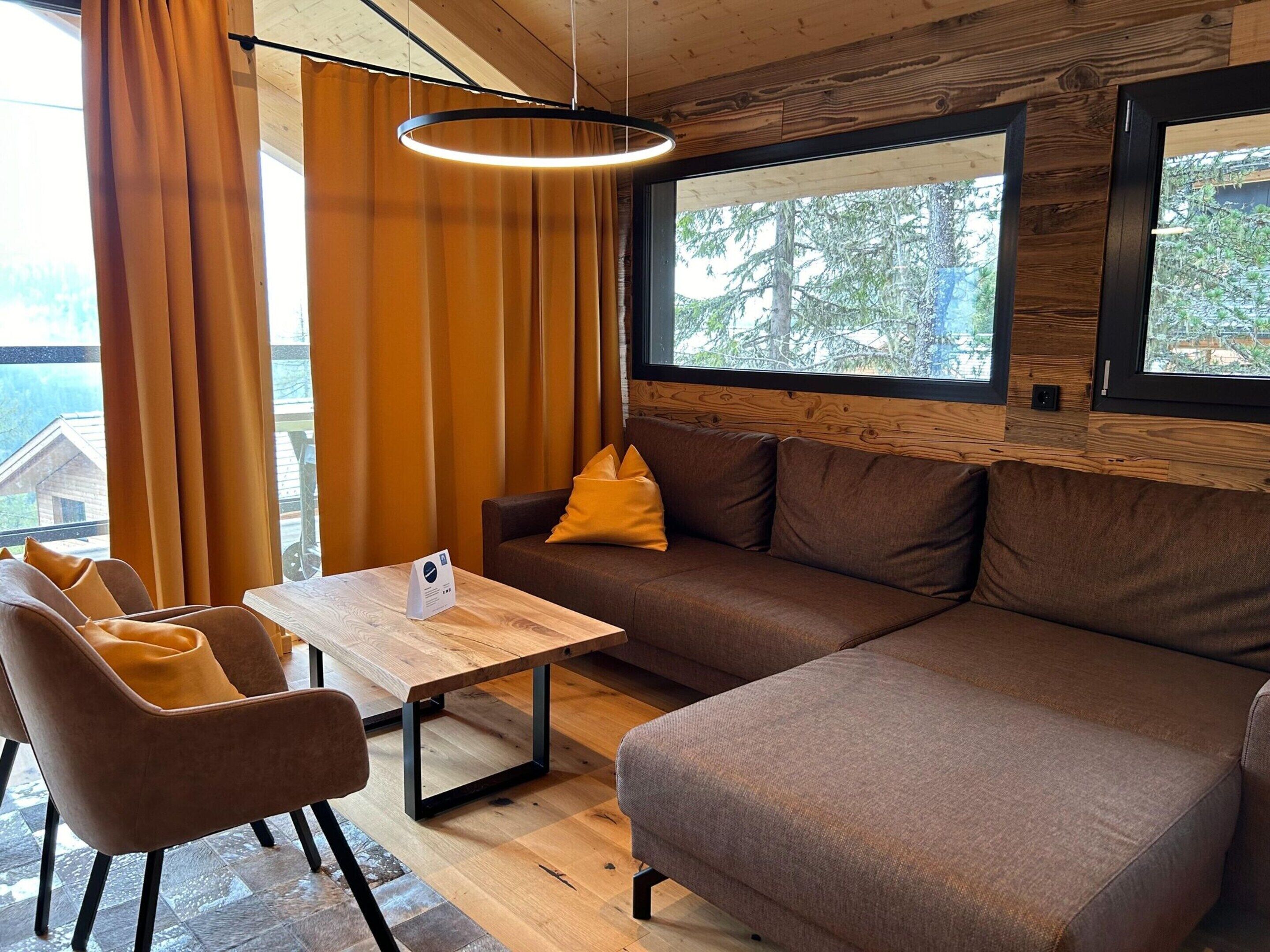 Alpehytte | Oppholdsområde