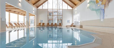 Apartment | Pool | Outdoor pool