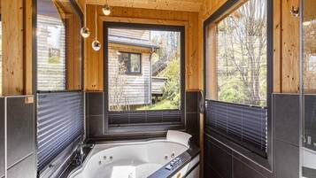 Chalet | Bathroom