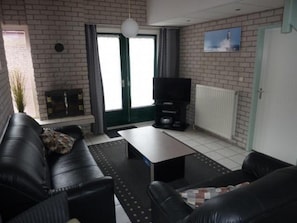 Living room - Holiday Home in Schoneveld With Garden (Breskens)