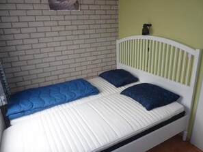 House | 3 bedrooms, individually furnished - Holiday Home in Schoneveld With Garden (Breskens)