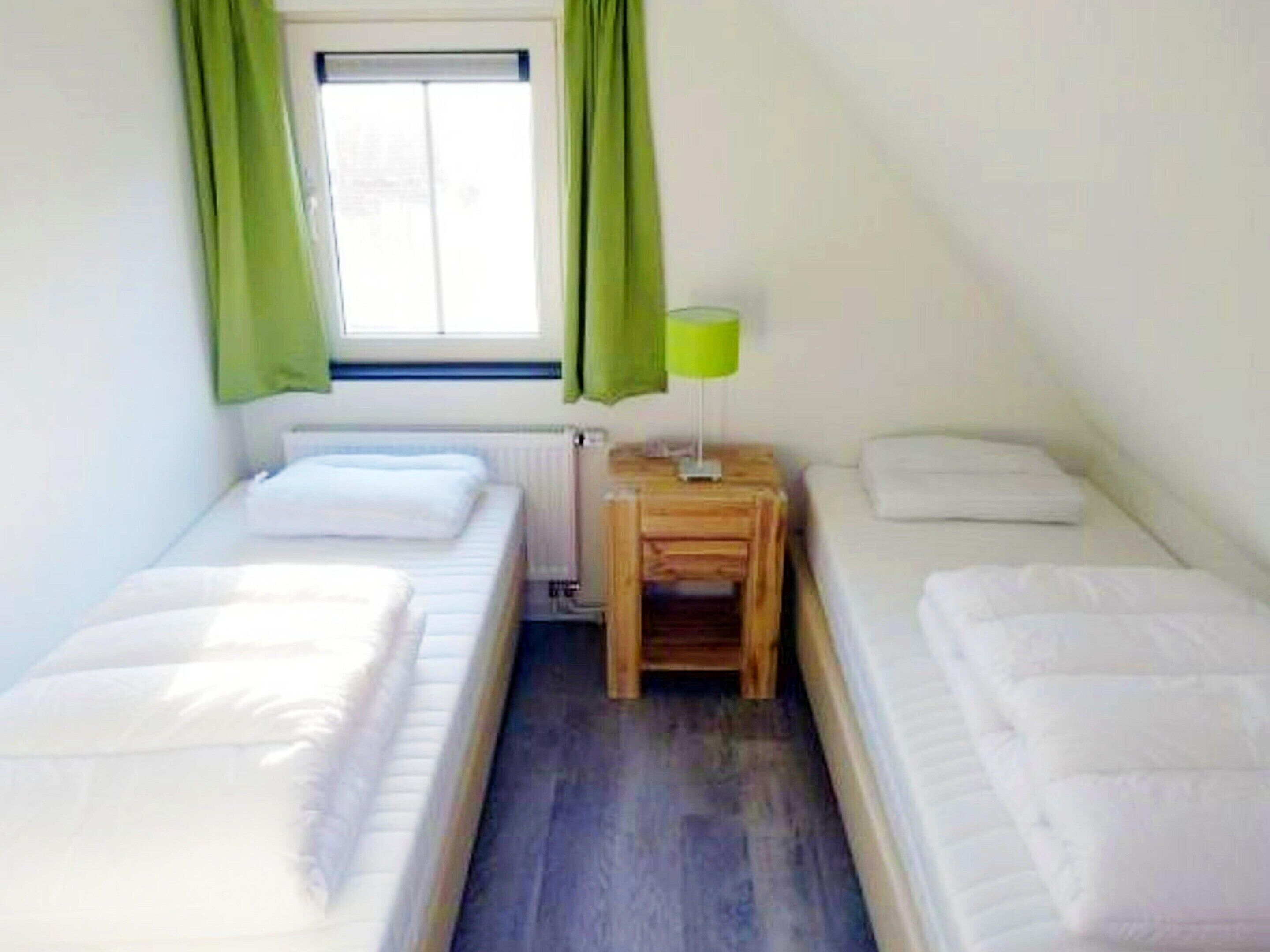 4 bedrooms, individually furnished