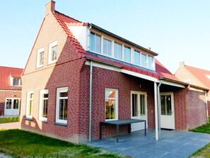 House | Exterior