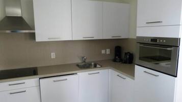 House | Private kitchen | Electric kettle, toaster