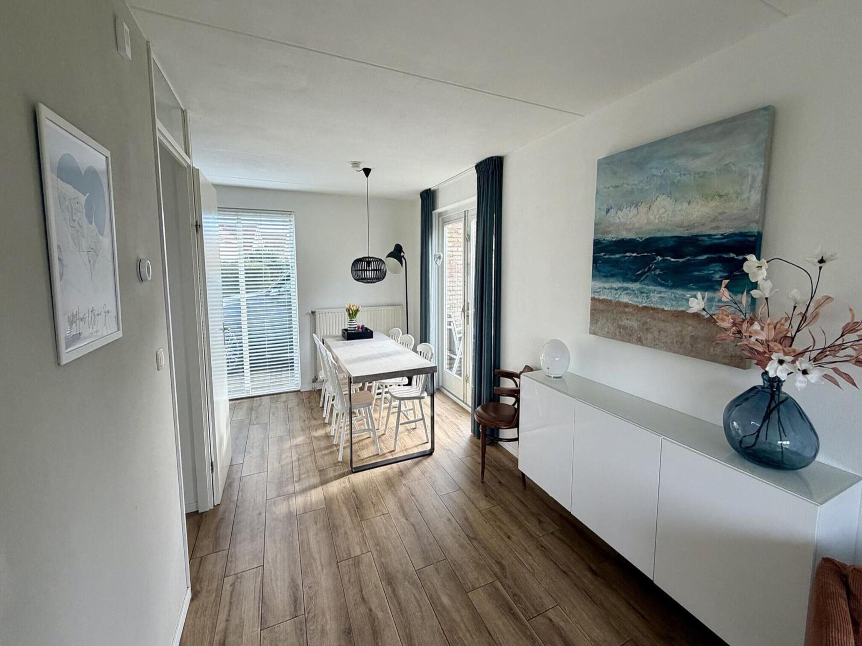 House | Dining