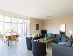House | Living room