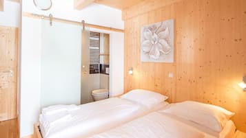 Chalet | 5 habitaciones, muebles diferentes y ropa de cama