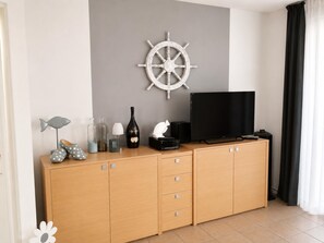 House | Living room - Bungalow in Breskens Near the Beach (Breskens)