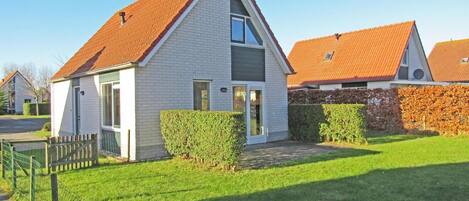 House | Exterior