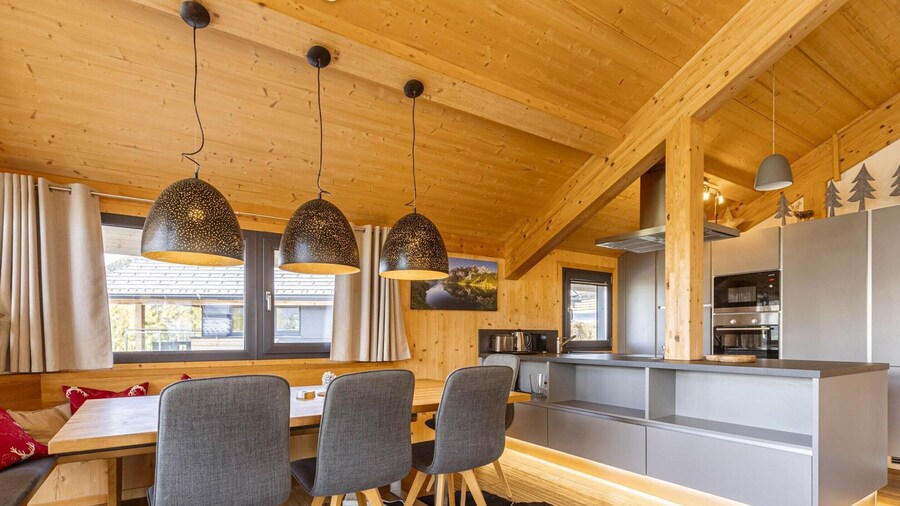 Cosy Chalet With Sauna