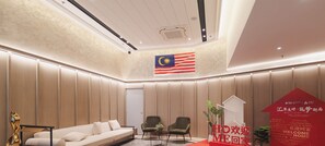 Lobby sitting area - NaiBnB @ Agile Bukit Bintang (Kuala Lumpur)