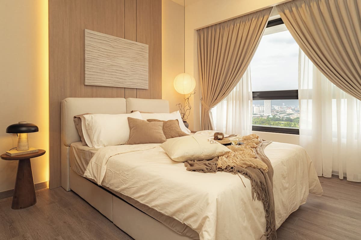 Premium Apartment, 1 Bedroom, City View | 1 bedroom, laptop workspace, iron/ironing board, free WiFi