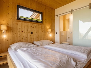 Chalet | 4 bedrooms, individually furnished, bed sheets - Premium Chalet With Sauna (Schladming)