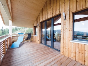 Chalet | Exterior