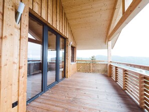 Chalet | Exterior