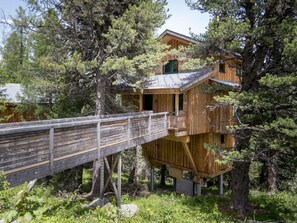 Chalet | Exterior