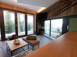 Chalet | Living area