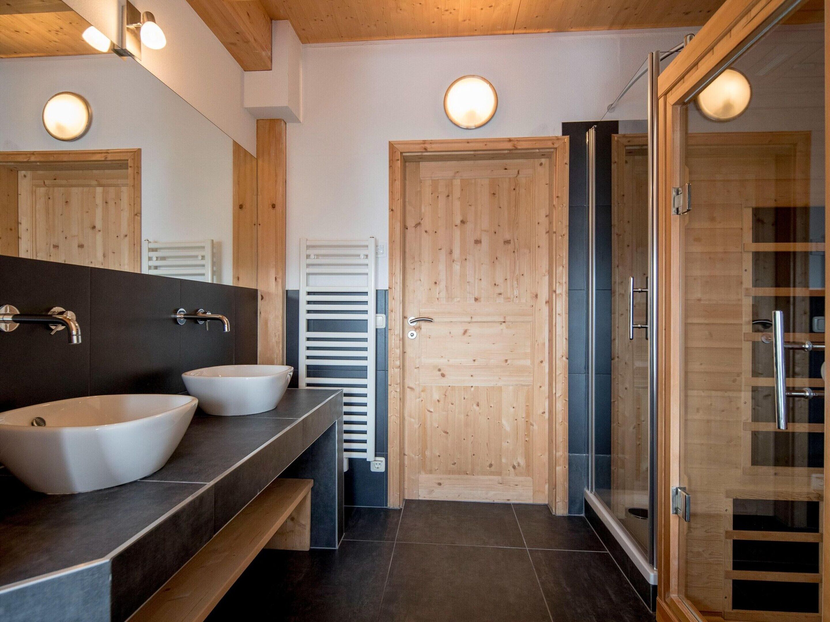 Chalet | Bathroom