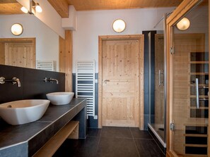 Chalet | Bathroom - Lovely Chalet With Sauna (Stadl-Predlitz)