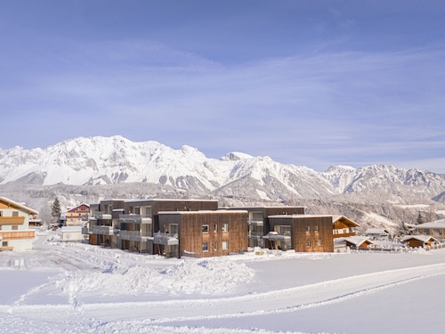 Apartment Near Ski Slope
