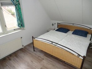 Huis | 3 slaapkamers, individueel gemeubileerd
