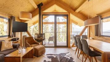 Chalet | Living area