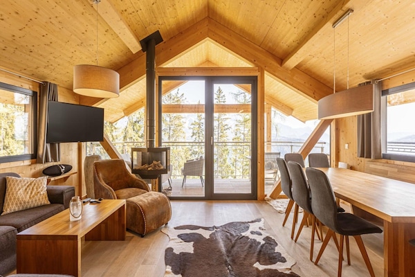 Chalet | Living area