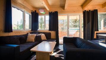 Chalet | Living room