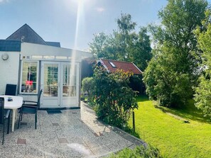 House | Balcony - Dike House Near Breskens With Stream Garden (Hoofdplaat)