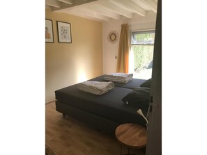 3 bedrooms, individually furnished - House in Breskens Near Scenic Beaches (Breskens)