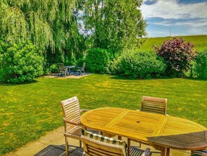 House | Garden - Bungalow in Breskens Near Waterfront Beach (Breskens)