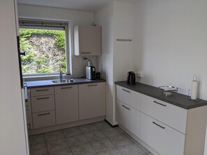 House | Private kitchen | Electric kettle, toaster