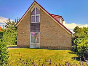 House | Spa treatment - Bungalow in Breskens Near Waterfront Beach (Breskens)