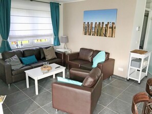 House | Living room - Bungalow in Breskens With Private Jetty (Breskens)