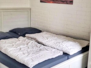 House | 2 bedrooms, individually furnished