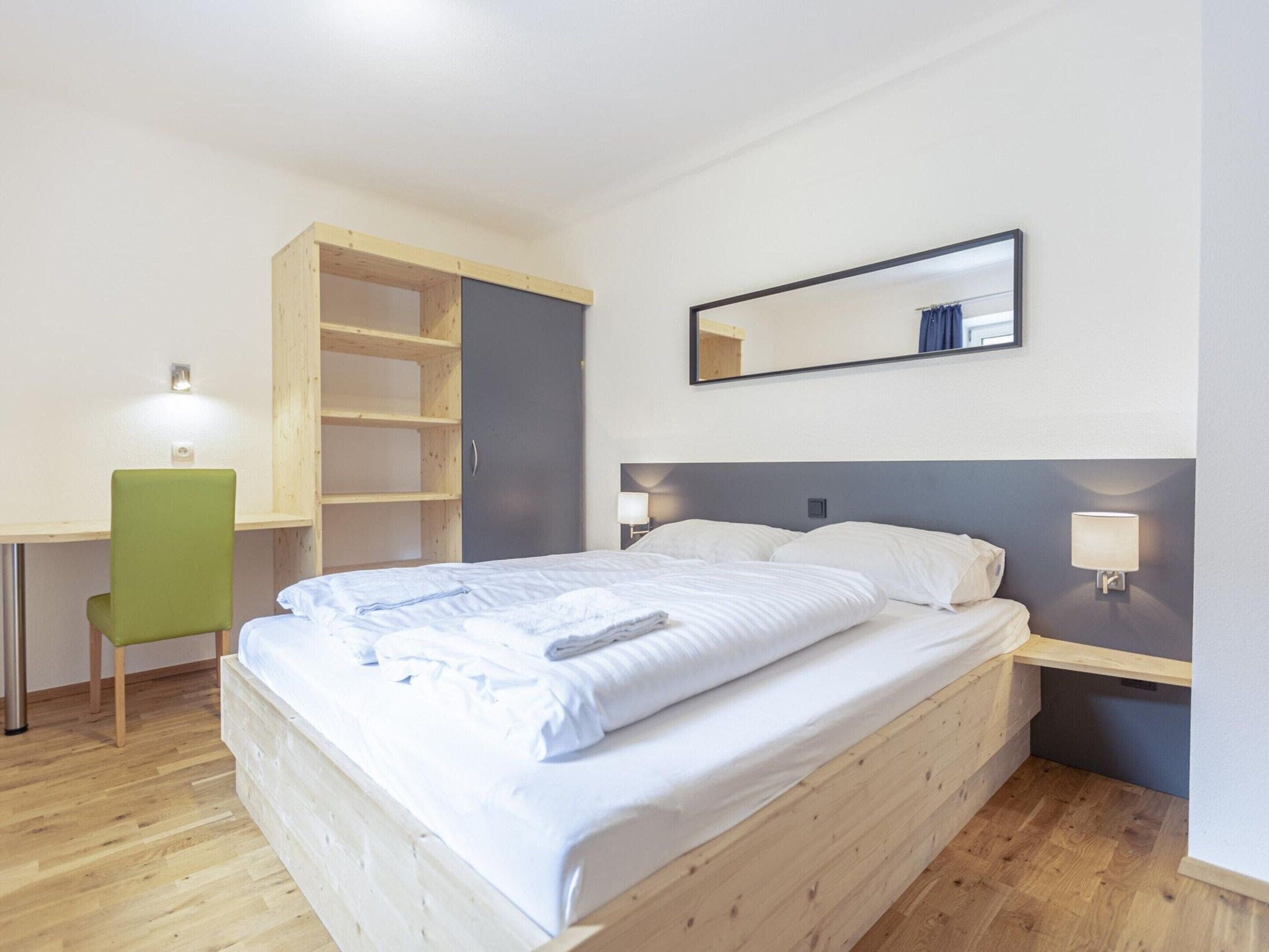 Apartment | 3 bedrooms, individually furnished