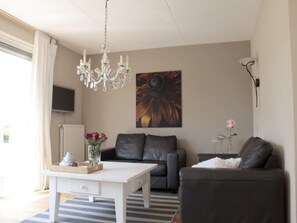 House | Living room