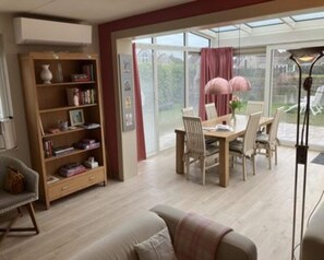 Dining - Stylish Coastal Home w/ Jetty (Breskens)