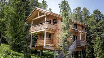 Chalet | Exterior