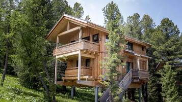 Chalet | Exterior